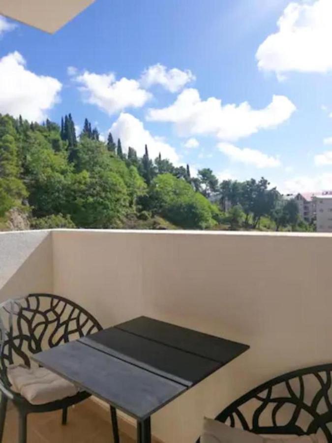 Apartments At Ljubovic Hill Park Ποντγορίτσα Εξωτερικό φωτογραφία